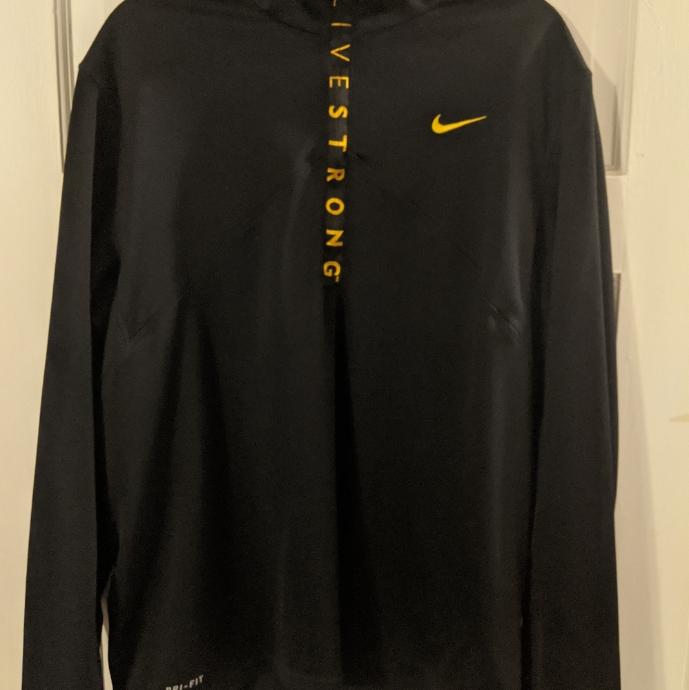 Nike LIVESTRONG half zip dri-fit long sleeve